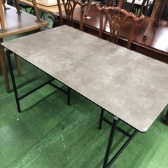 Moda en Casa ダイニングテーブル