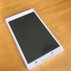 Lenovoタブレット501LV 8インチ