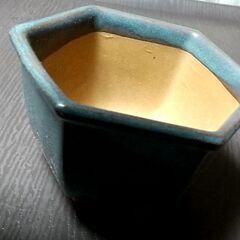 【H】鉢　陶器　盆栽用？小鉢のような鉢　小