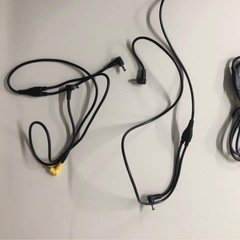 ファン④ バッテリー③ 充電器③ コード③ 空調服③ の空調服セットです。