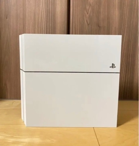 PlayStation®4 グレイシャー・ホワイト CUH-1100A