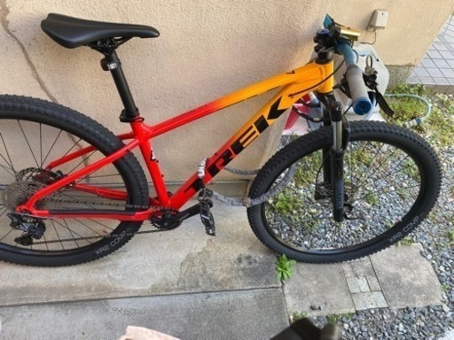 TREK マーリン７　２０２１