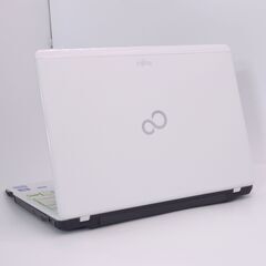 中古美品 日本製 高速SSD 13型 ノートパソコン 富士通 SH54/E 第2