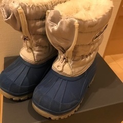 冬用ブーツ　14㎝　靴　シューズ　子供用