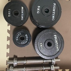 引き取り先決まりました】ダンベル、インクラインベンチセット