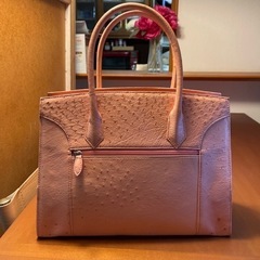 ピンクオーストリッチバック　大甲橋直近く7イレブン新屋敷店で受け渡し ピンクオーストリッチバック 大甲橋直近く7イレブン新屋敷店で受け渡し