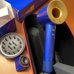 値下げダイソンヘアードライヤー新品大甲橋近く7イレブン新屋敷店前で