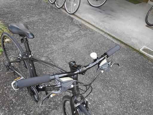 中古自転車２０２４　前後タイヤ新品！　クロスバイク　７００×２８C　３×７段ギヤ　ワイヤー錠 中古自転車2024 前後タイヤ新品！ クロスバイク 700×28C 3