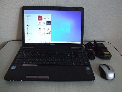 東芝 dynabook T451/57DB 第二世代 Core i7-2670QM （4コア/8スレッド）8GB  ノートパソコン　難あり　(3927)