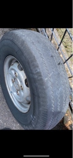 軽トラミニキャブu41tに着いていたスペアタイヤ1本 Noroisan 愛西の生活雑貨の中古あげます 譲ります ジモティーで不用品の処分