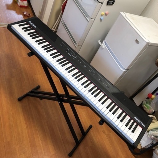 【美品】電子ピアノ　スタンド　Alesis 88鍵盤