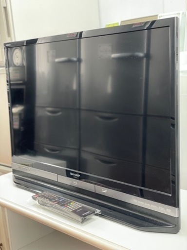 送料・設置込み　液晶テレビ　32型　SHARP 2013年