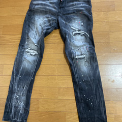 ディースクエアード　46 試着のみ　