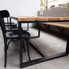 8人がけダイニングテーブル