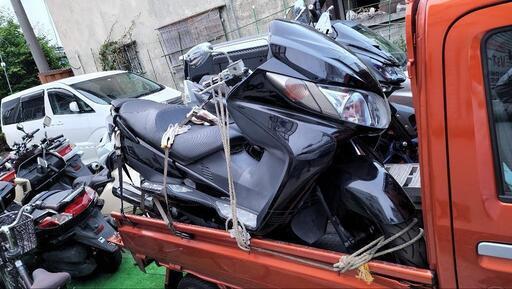 バイク屋　スカイウェイブ250。 純正キー2本
