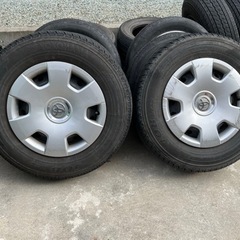 ハイエース純正ホイールYOKOHAMA 195/80R15 タイヤセット ハイエース純正ホイールYOKOHAMA 195/80R15 タイヤセット ハイエース