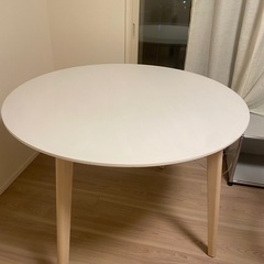 IKEAダイニングテーブル