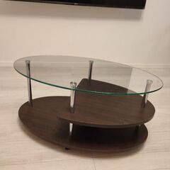 【ネット決済】ガラステーブルです。