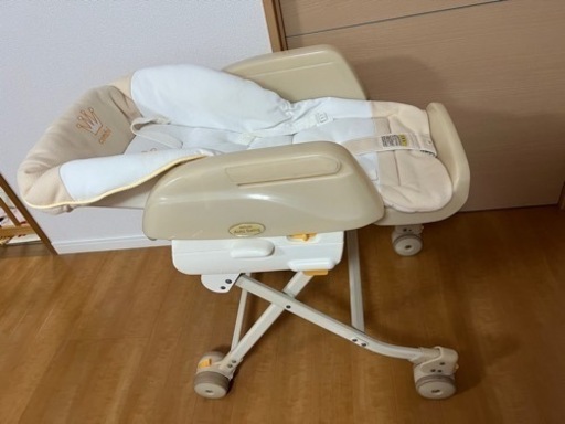 電動ハイローチェア コンビ