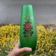 決まりました！緑色の花瓶