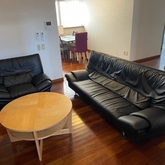 昨年購入した寝具・家具家電‼️引越しのため、譲ります😭家電家具食器まとめて購入できる方優先