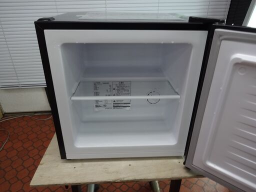 ID 023222　冷凍庫　１ドア　マックスゼン　32L　２０２０年製　JF032MLO1GH