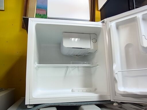 1ドア冷蔵庫　WR-1046　46L　小型冷蔵庫　単身用　病院　ホテルサイズ　2016年製