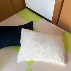 「譲り先決定】ニトリ　HOTEL STYLE　枕２つ