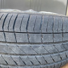 ハイエース用　タイヤアルミホイール４本セット