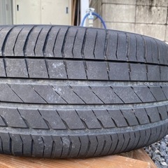 ハイエース用　タイヤアルミホイール４本セット