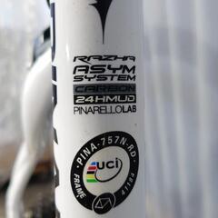 (PINARELLO　Razha)ピナレロ　ラザ2015モデル