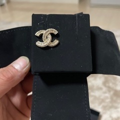 CHANELのピアス
