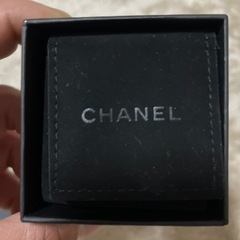 CHANELのピアス