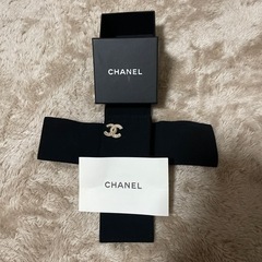CHANELのピアス