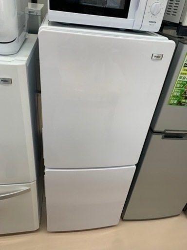 ★2019年製 美品 中古★Haier☆148L☆2ドア冷凍冷蔵庫☆右開き☆54L 区っ切り棚冷凍室☆耐熱性能天板【JR-NF148B-W 保証2ヶ月