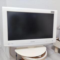 東芝　レクザ　液晶テレビ　2010年製　１９インチ