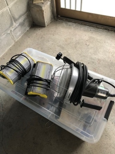 LED投光器