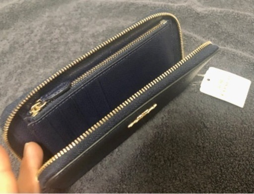 ⭐️新品未使用⭐️ コーチ　COACH 中間型財布NAVY 7000円