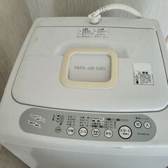 ２０１１年洗濯機　東芝AW428