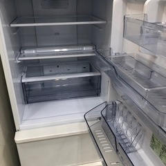 取りに来れる方限定！AQUAの3ドア冷蔵庫です！