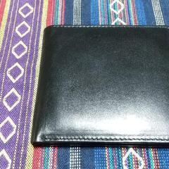 ★メンズ二つ折り革製財布(黒)