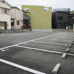 ◆月極駐車場 1.2万円◆ 敷金・管理費等不要、ご契約者さま募集中！