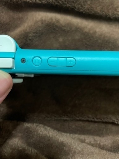 取引中 Switchライト ターコイズ 本体のみ ジャンク、使用不可】【送料 
