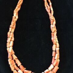 ピンクサンゴ3本ねじりネックレス
