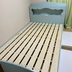 【ネット決済】セミダブルベッド(Semi-Double Bed)