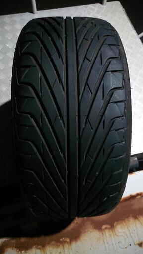 トライアングル TR968? 225/40r18 2本