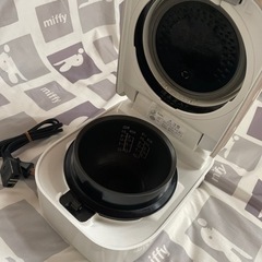 TOSHIBA タッチパネル　炊飯器