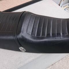 GSX400F(Gフォア) 純正シート