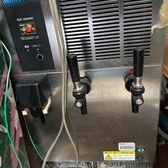 サーバー　焼酎、ビール、炭酸、全てこの一台で可能なサーバーです