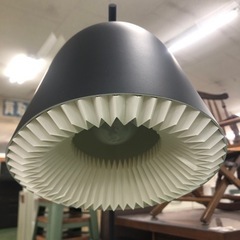 LE KLINT  キャシェフロアランプ　